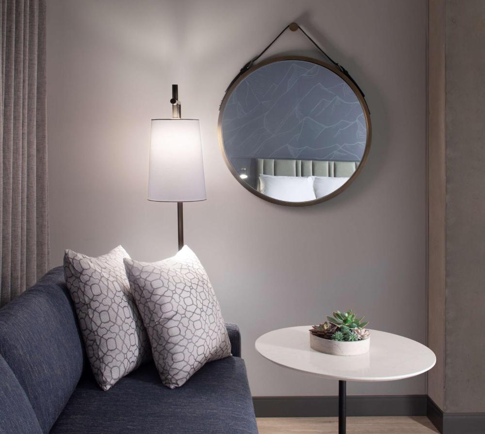 One-Bedroom King Suite interior